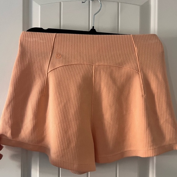 Lululemon Ribbed Softstreme High-Rise Short 2" - Picture 7 of 7